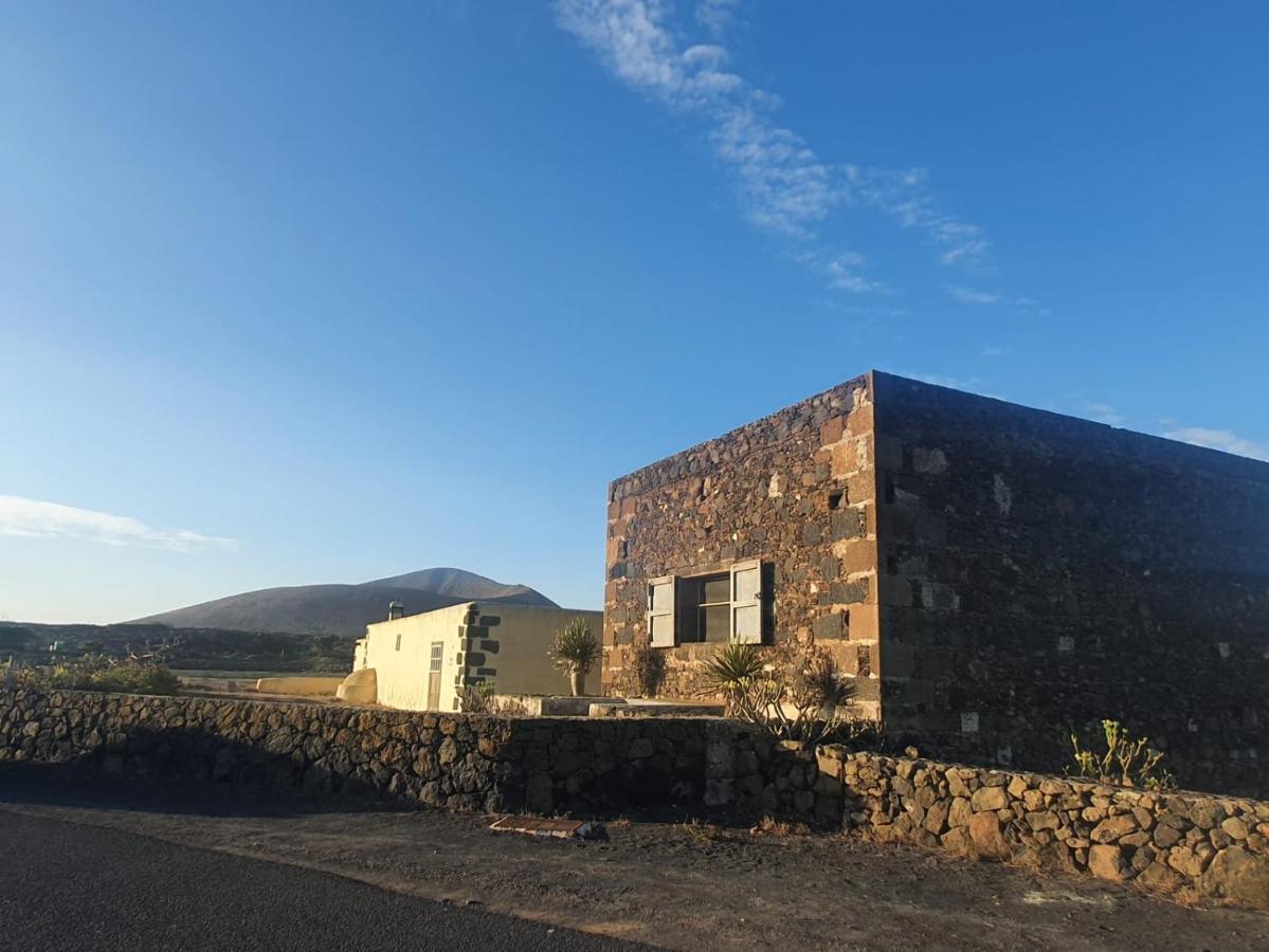 Villa Casa "Entre Vinedos" En Masdache Tías Esterno foto