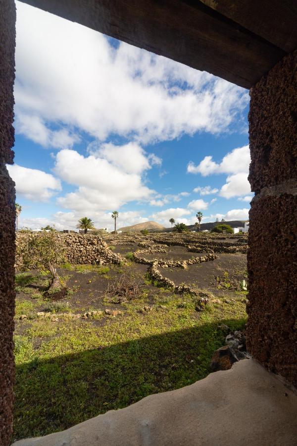 Villa Casa "Entre Vinedos" En Masdache Tías Esterno foto