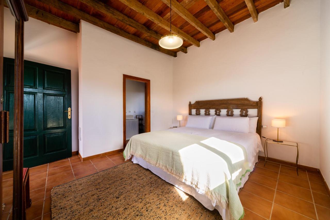Villa Casa "Entre Vinedos" En Masdache Tías Esterno foto
